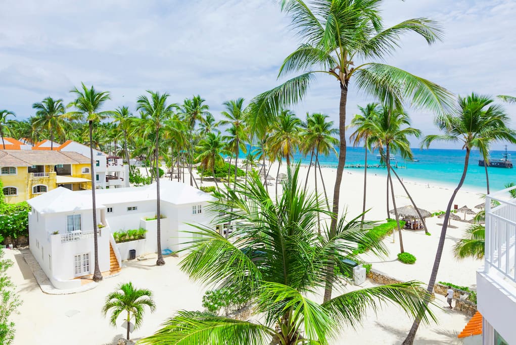 Private Ocean View Apartment for Rent in Punta Cana, the DR