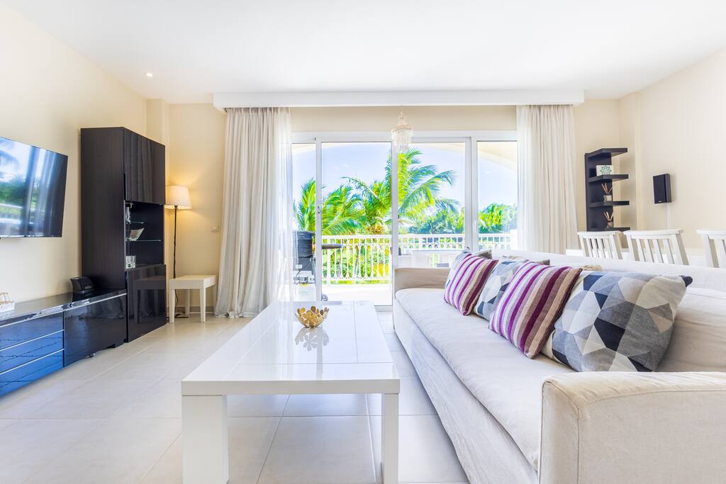 Iberostate 2BR Condo in Bávaro, Punta Cana – Pools, Gym, Iberostar Golf Club & Private Beach Club - Everything Punta Cana