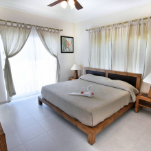 Secure Villa in Gated Community in Bavaro (Cocotal Country & Golf Club) – Electricity and Maid Included - Everything Punta Cana