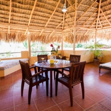 Amazing spacious terrace. Relax and socialize in the fresh air.