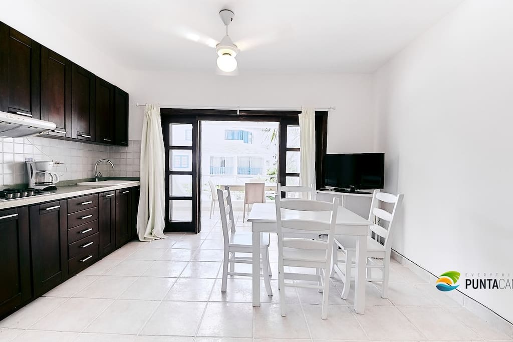 Flor del Mar Condo. Beach View. Los Corales Village, Bavaro - Everything Punta Cana