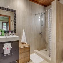 Two Luxury Villas in Cocotal for Large Groups – With Jacuzzi, Pools, Gym - Everything Punta Cana