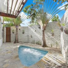Villa Batey 16: outdoor Jacuzzi (primary bathroom)