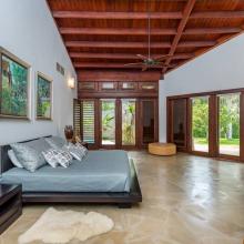 Villa Batey 16: 2nd primary bedroom with King bed