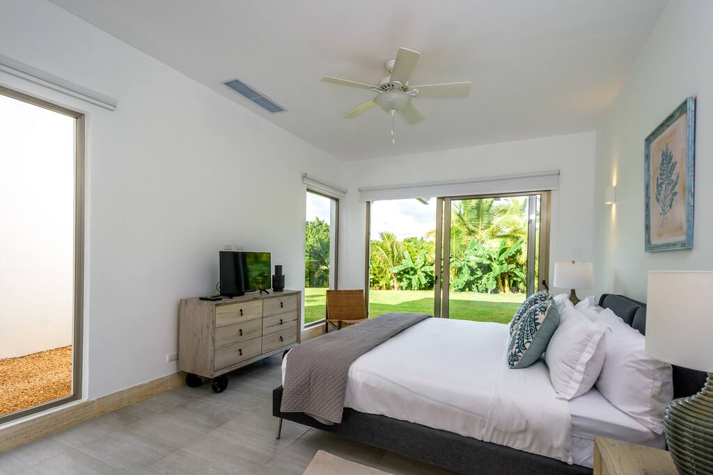 Amazing luxury villa for rent – pool, jacuzzi, golf cart, staff - Everything Punta Cana