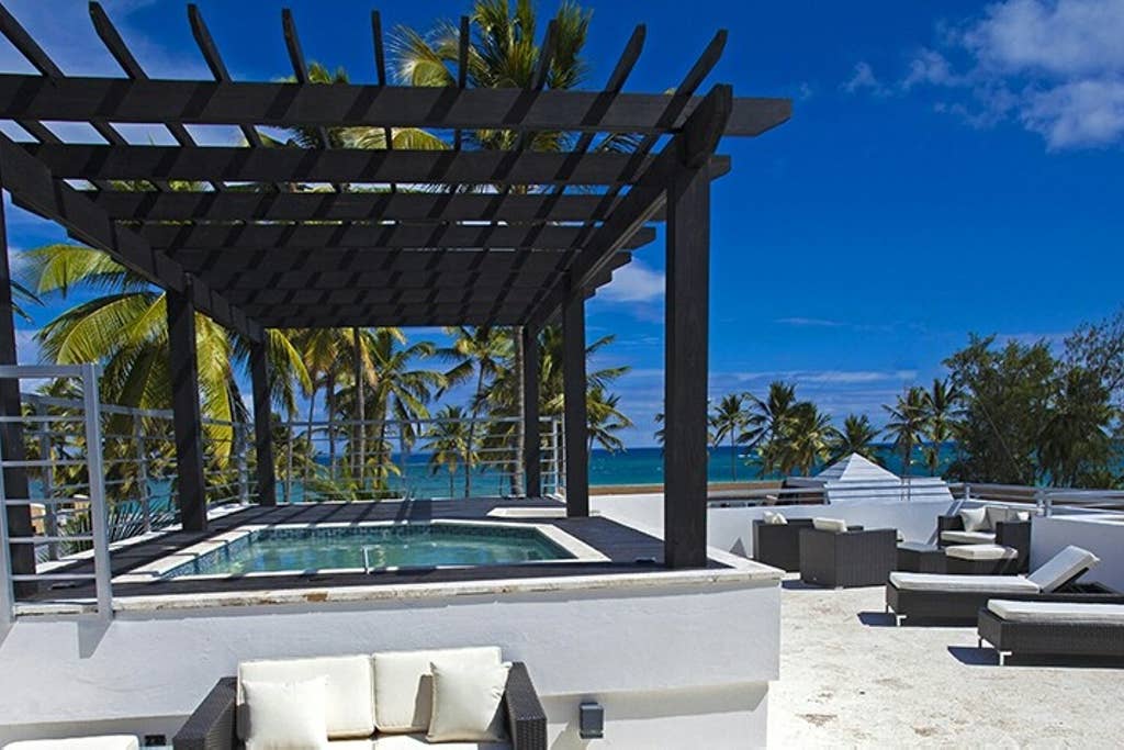 Picture of Top floor ocean view penthouse tour at The Whaler Kaanapali Beach ... - MSN