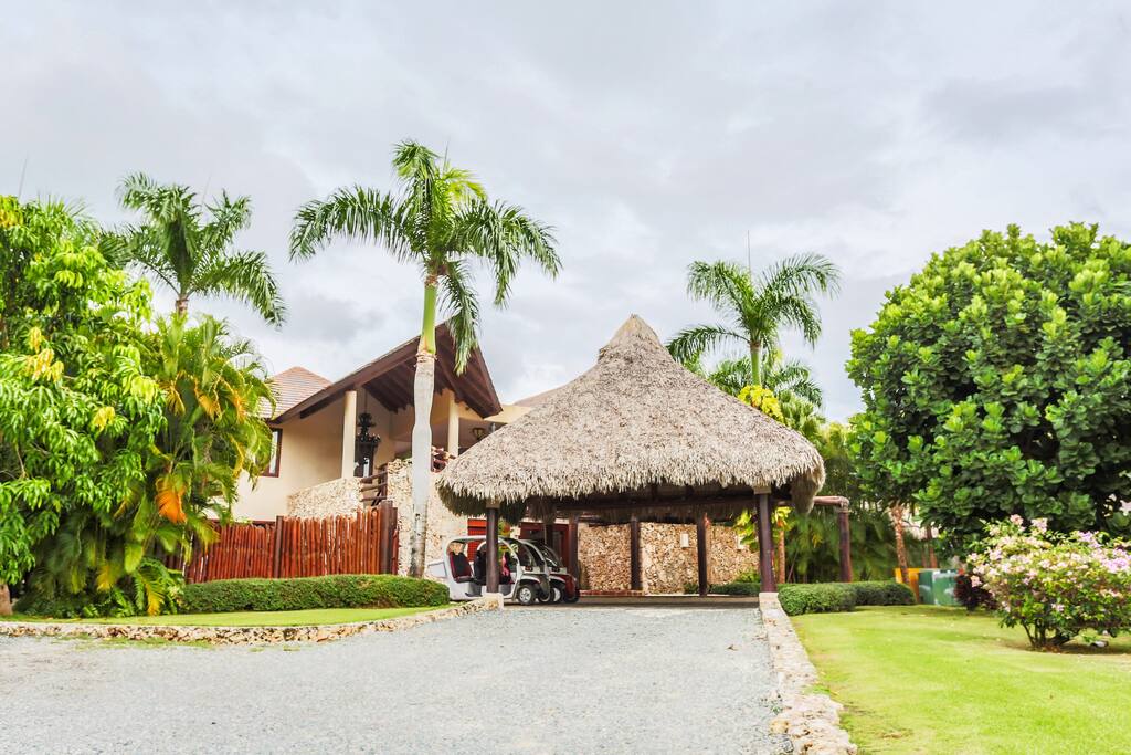 Web corales punta cana villas. One of the best Punta Cana Resort and Club villas 8400 sq. ft., 2