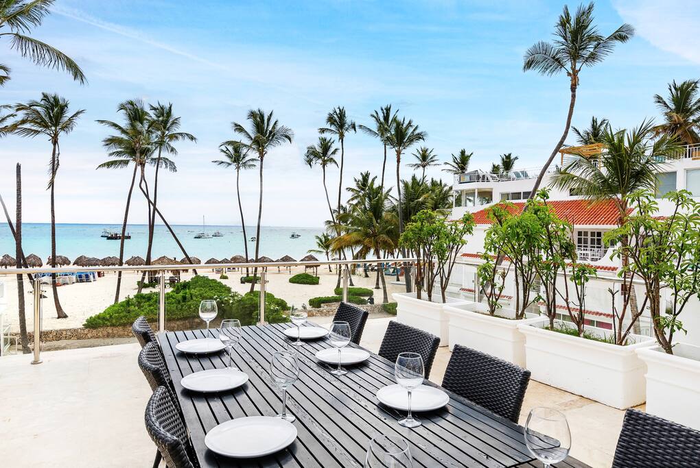 Villa Pandora - Luxury beach front villa in Los Corales, Bavaro