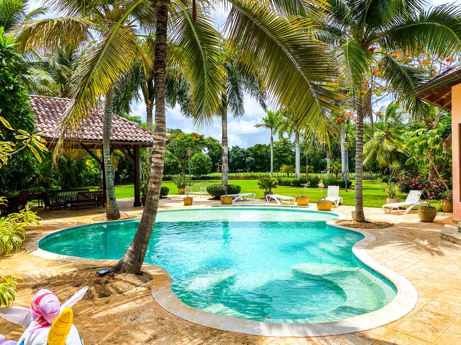 Los Mangos 13 LUX 5br villa for rent at Casa de Campo