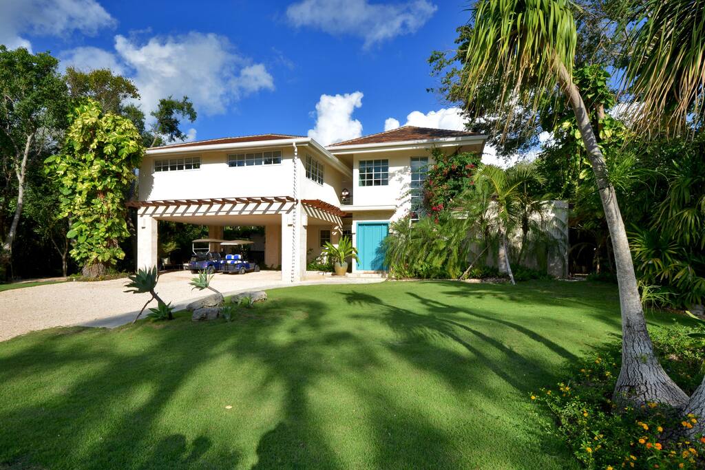Large Family 2 Level Villa for Rent at Puntacana Resort & Club – Near Playa Serena & Playa Blanca - Everything Punta Cana