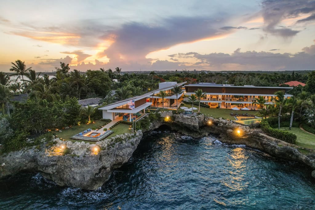 Incredible oceanfront villa at Casa de Campo Resort – With luxurious all-inclusive facilities - Everything Punta Cana
