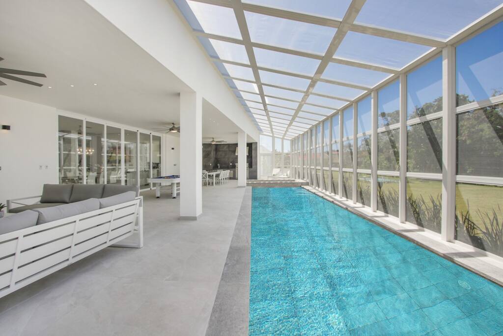 New Luxury Cap Cana Villa for Rent – 4 Bedrooms, Pool & Jacuzzi, Maid, Golf Cart - Everything Punta Cana