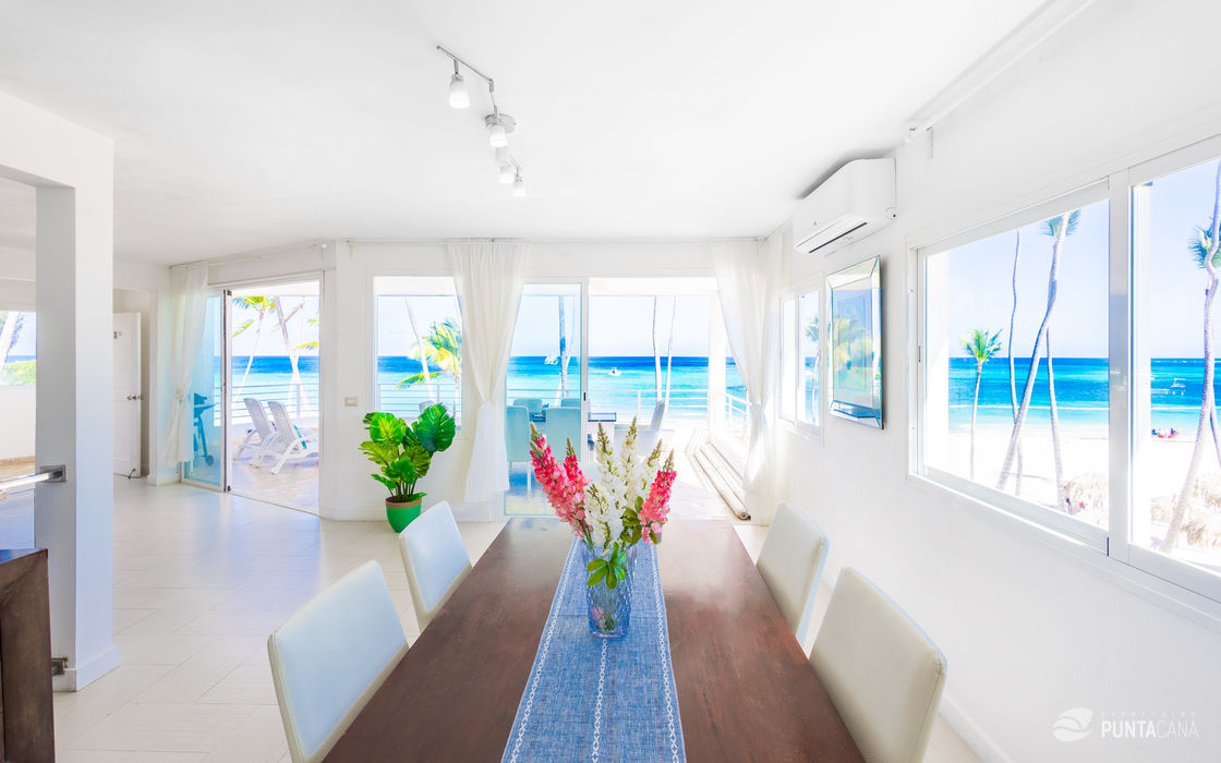 Beachfront Punta Cana Condo for Rent – Private Apartment with Stunning Oceanview, Bávaro, Los Corales - Everything Punta Cana