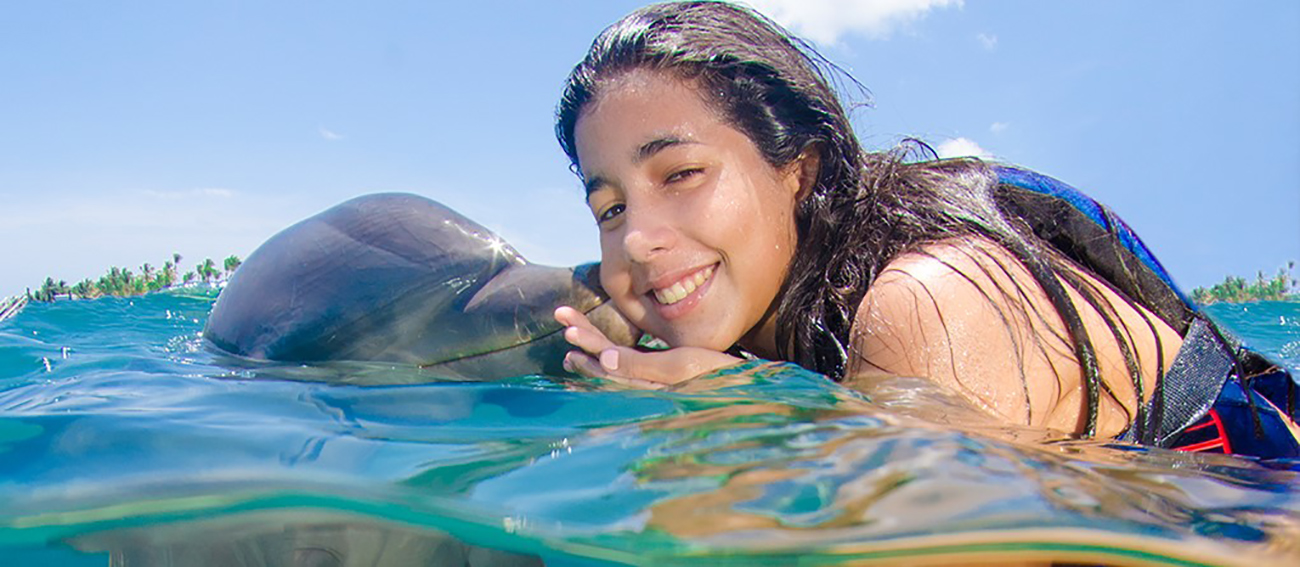 Punta Cana Dolphin Experience – Dolphin Swim Adventure (40 minutes) <i>Free for Kids!</i> - Everything Punta Cana