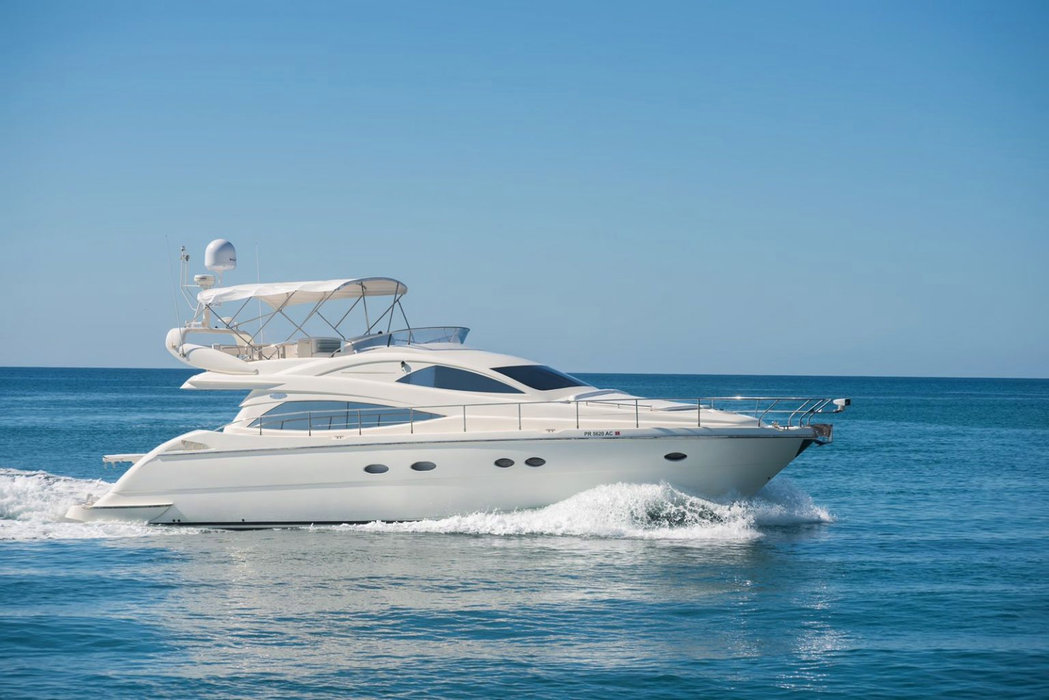 Punta Cana Boat Rental – Luxury Charter Yacht Up to 15 Persons - Everything Punta Cana