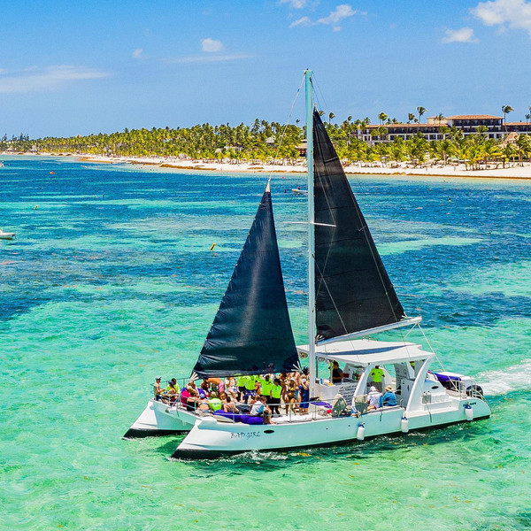 Best Snorkeling & Diving in Punta Cana – Sailing Catamaran Cruise - Everything Punta Cana