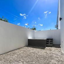 Brand new Punta Cana townhouse villa in the center of Bávaro, 142 m2, 2-level, terrace & jacuzzi - Everything Punta Cana