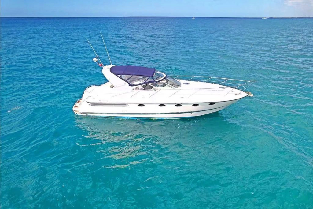 Luxury Punta Cana Yacht Rental – Aria I: Private Trips, Snorkeling, Professional Crew - Everything Punta Cana