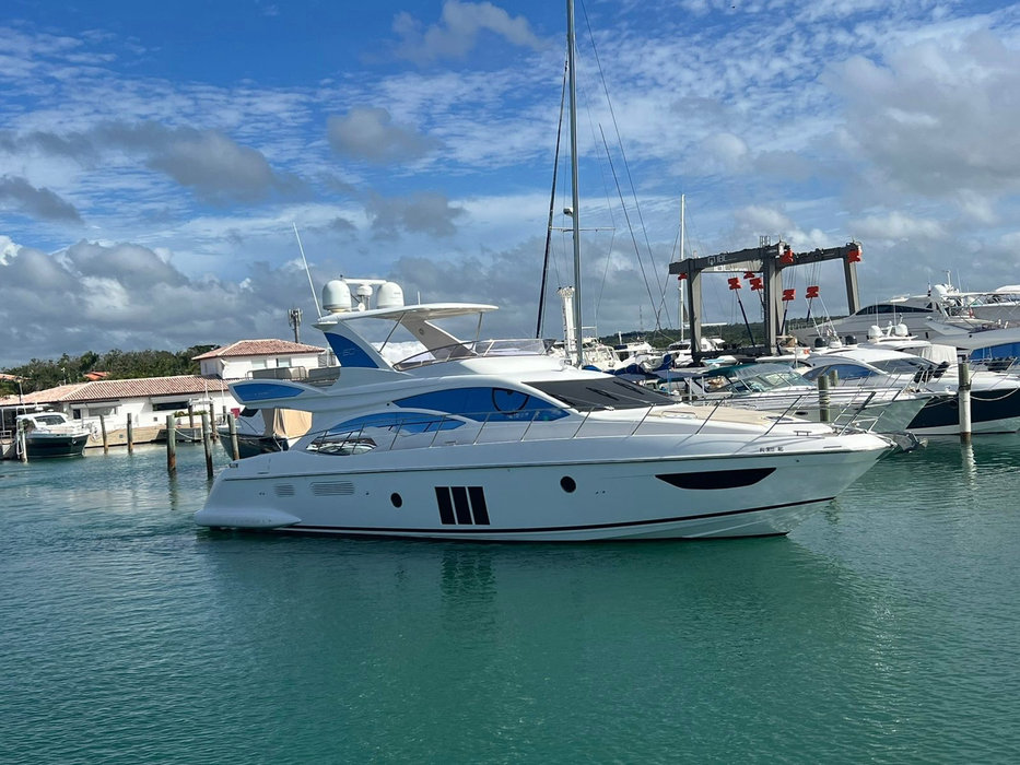 Luxury Yacht Rental on Azimut 60 with Licensed Captain in Punta Cana – Private Tours to Saona or Catalina - Everything Punta Cana