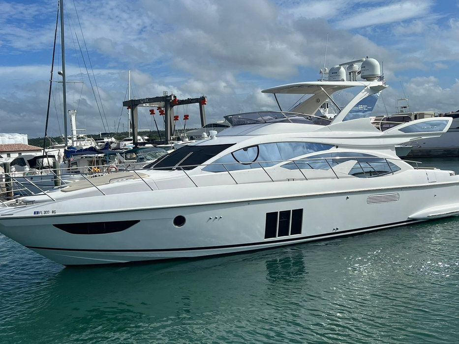 Luxury Yacht Rental on Azimut 60 with Licensed Captain in Punta Cana – Private Tours to Saona or Catalina - Everything Punta Cana