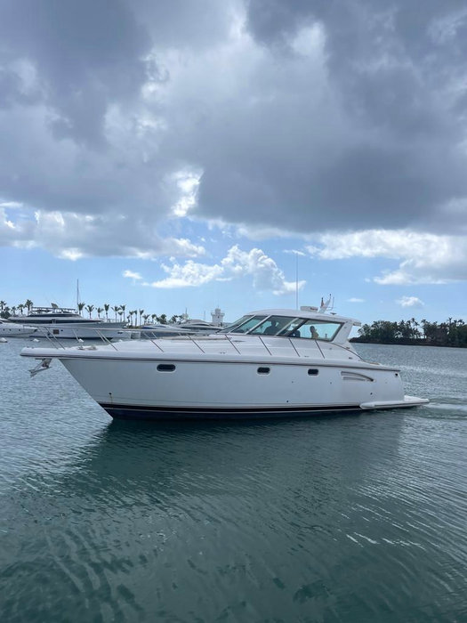 Punta Cana Yacht Charter – Private Day Trips to Saona, Catalina – Snorkeling & Drinks - Everything Punta Cana