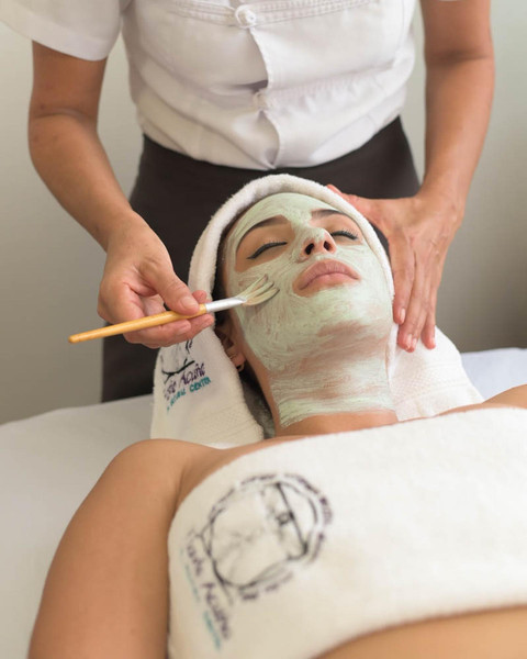 Seaweed Treatment Mask – Express Facial in Punta Cana Spa Center - Everything Punta Cana