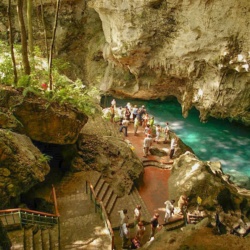 Los Tres Ojos National Park