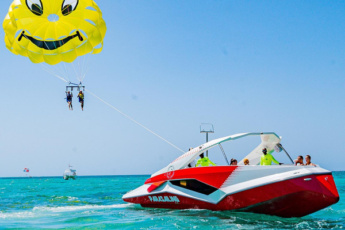 The Best Parasailing in Punta Cana, Bávaro — Unique 2-in-1 Tour 2024: Skydiving & Yachting