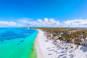 Punta Cana or Cancún – Which Caribbean Resort is Better in 2025?