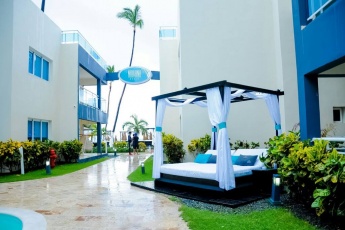 Luxurious Gated Caribbean Penthouse by the Bavaro Beach, Punta Cana