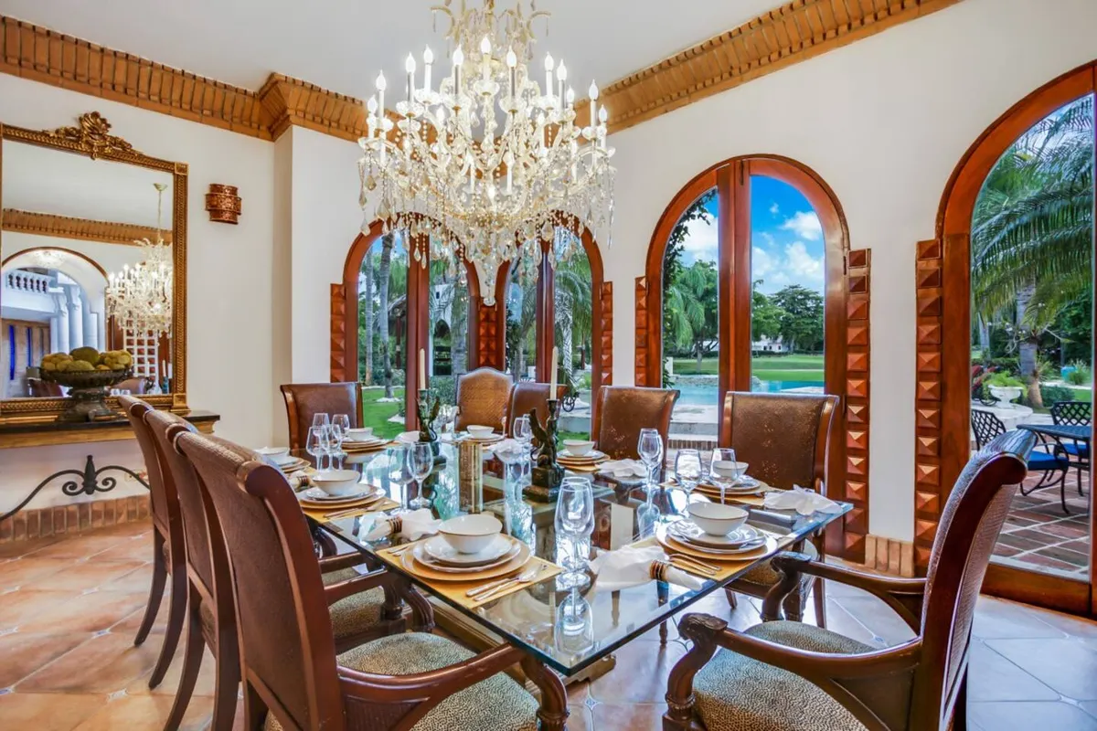 Dining room at the villa