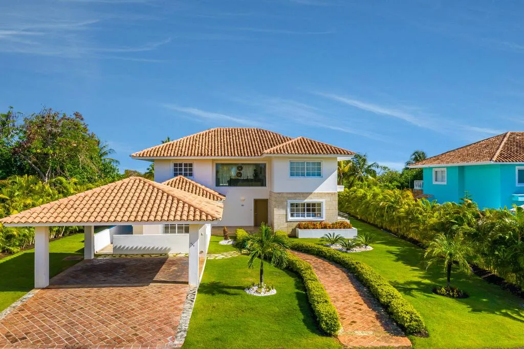 Spacious villa with a large backyard