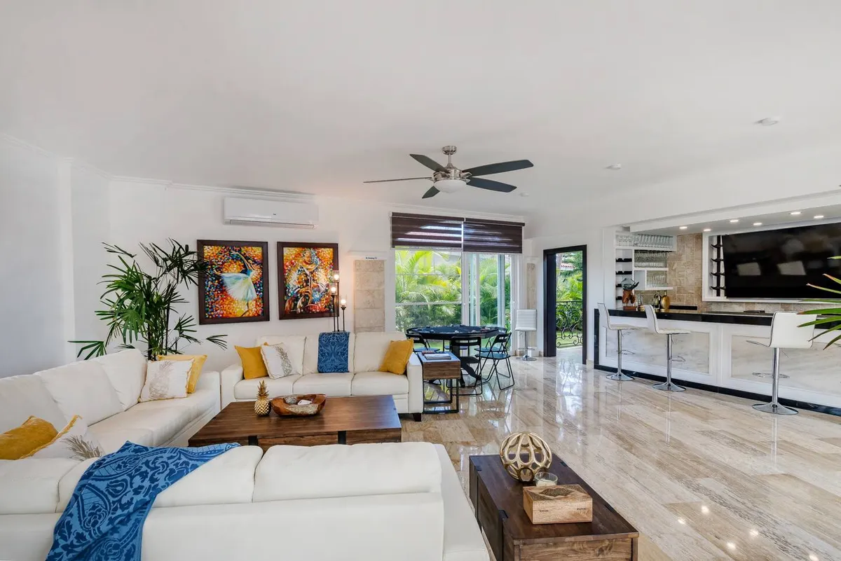 Living room of the villa in Cocotal