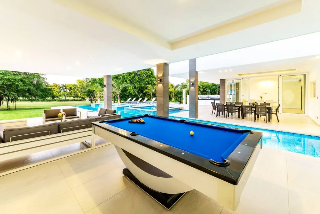 Billiards on the terrace of the villa