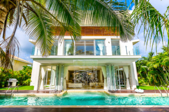 Luxury Villa Waterfall – One of the Best Punta Cana Villas with Chef & Maids Included in 2025