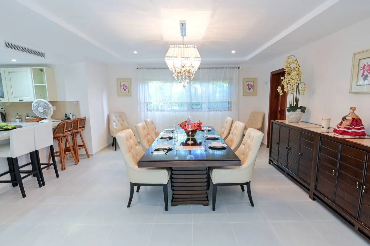 Dining room at the villa