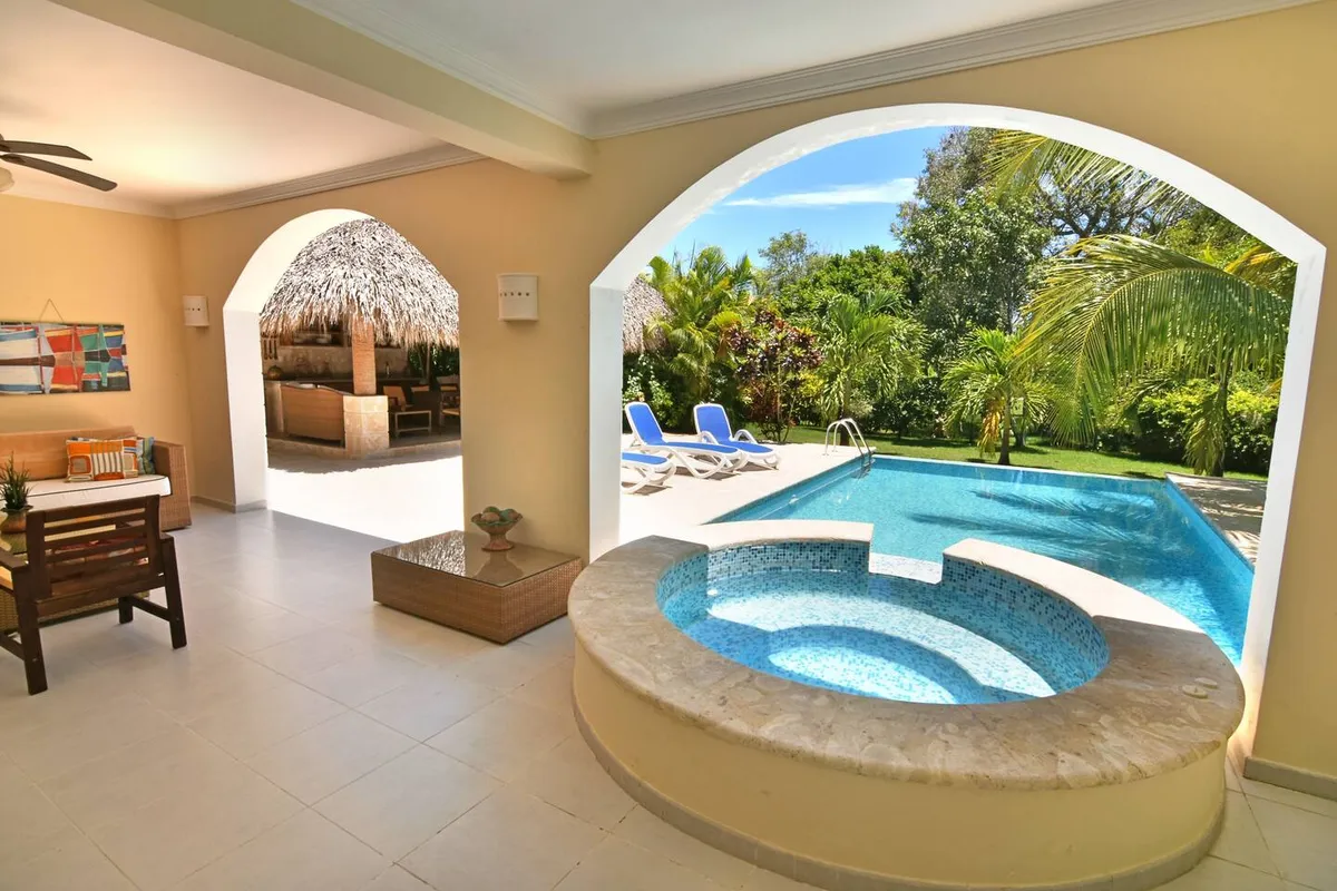 Jacuzzi at the villa Cocotal