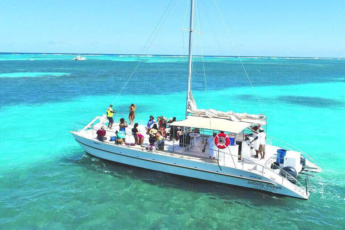 Catamaran Tour in Punta Cana (Bavaro) — Party, Sailing & Snorkelling Experience 2024