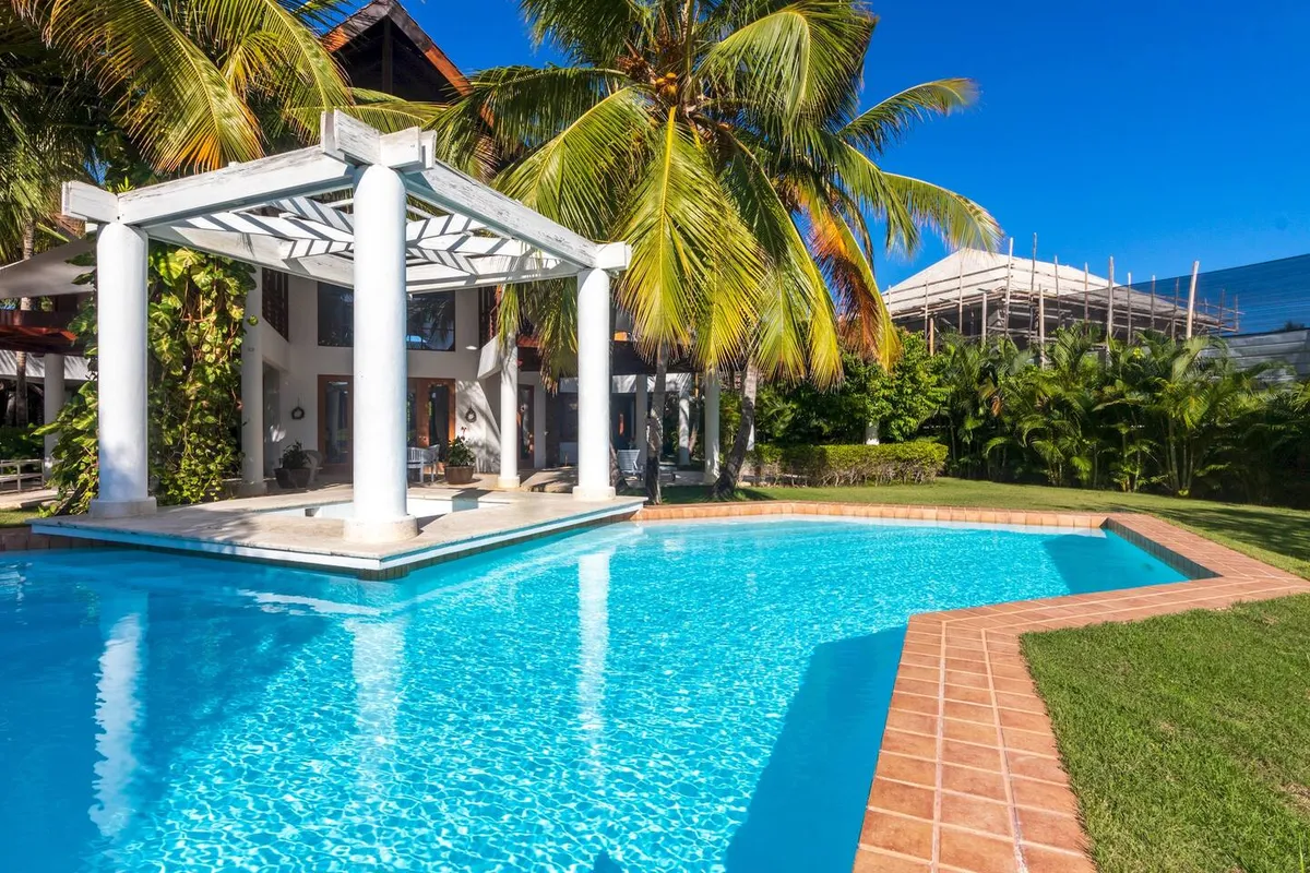 Swimming pool of the villa in Punta Cana