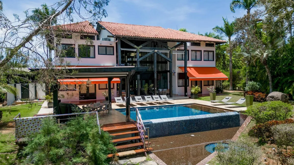 Villa with a pool view in La Romana