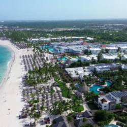 Dreams Royal Beach Punta Cana vs Hyatt Zilara Cap Cana – Prices, Pros & Cons, Key Differences