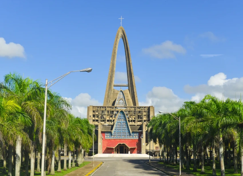 Basilica of Our Lady of Altagracia, Higuey